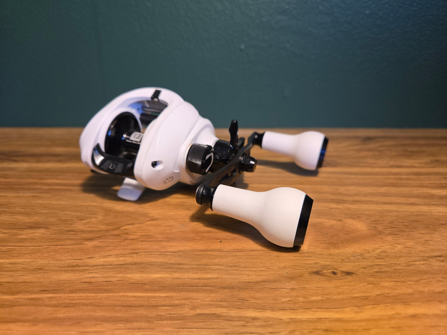 13 Fishing Origin Reel 8.1:1 Gear Ratio
