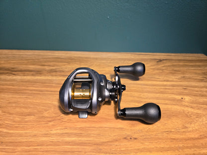 Shimano Citica 200 Baitcasting Reel w/ 95mm Carbon Fiber Handle